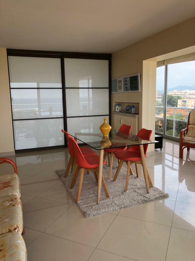 Le Fourneau Beach Fréjus Esterno foto